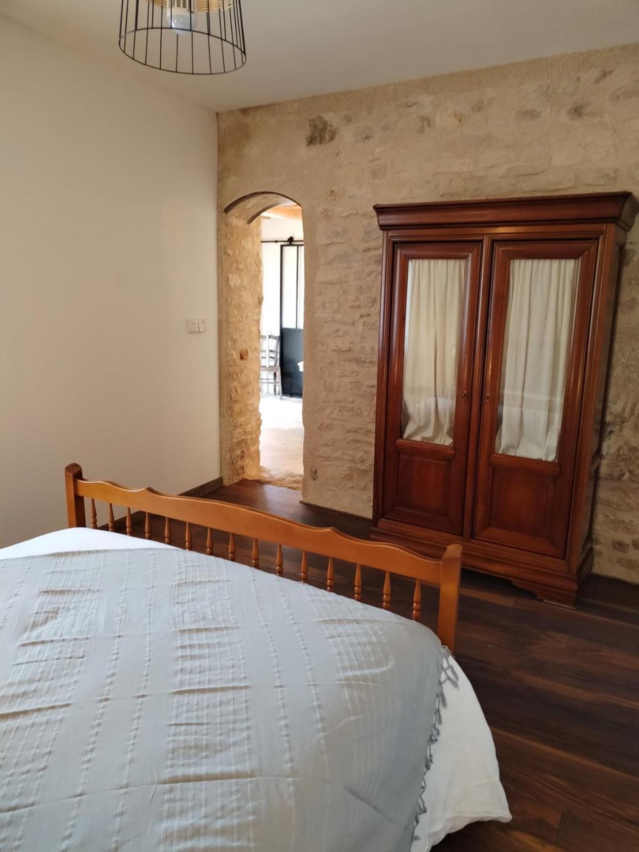 Ferienwohnung La Taniere Lagarde-Pareol Exterior foto
