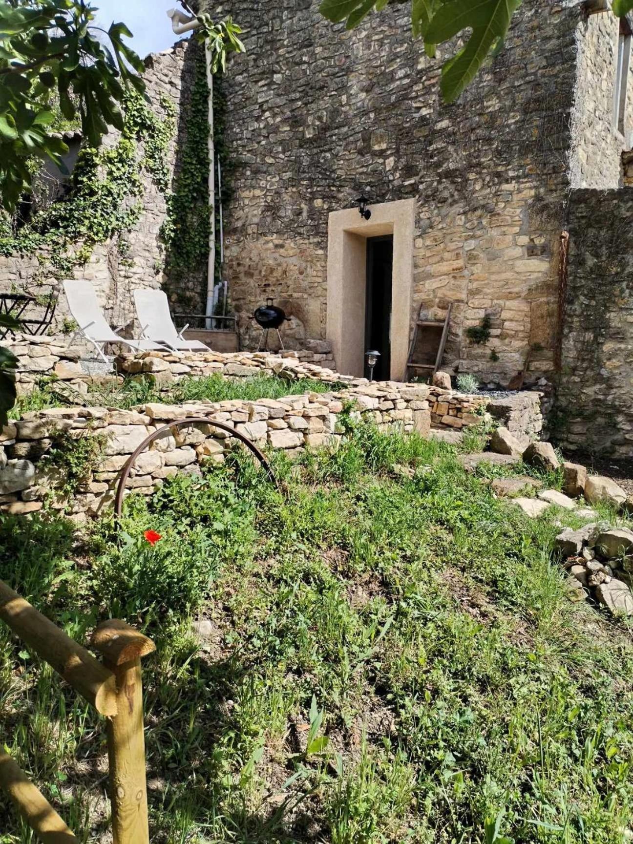 Ferienwohnung La Taniere Lagarde-Pareol Exterior foto